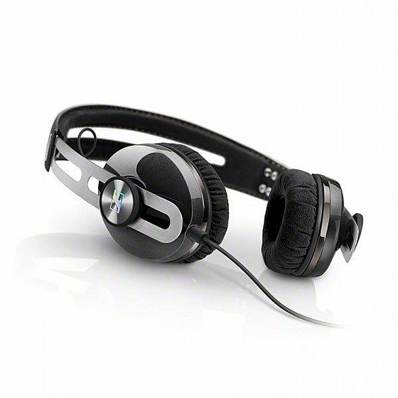 MOMENTUM 2 ON EAR i ����